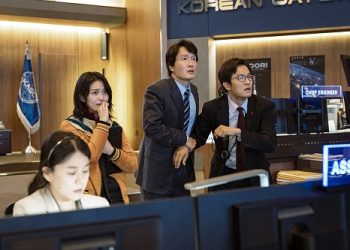 Bom tấn viễn tưởng Hàn Quốc được phát hành tại 155 quốc gia, có D.O., Kim Hee Ae chuẩn bị đổ bộ rạp Việt