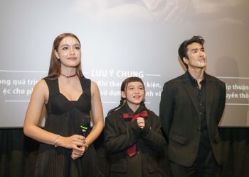 Dàn diễn viên Tee Yod: Quỷ Ăn Tạng phần 2 hào hứng quảng bá phim tại Việt Nam trong vòng tay của người hâm mộ