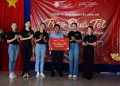 Các nàng hậu của “Gia đình hoàn vũ – Cosmo” mang tết ấm no đến với cộng đồng