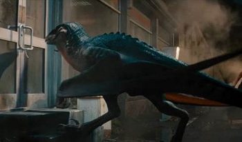 Scarlett Johansson đụng độ khủng long đột biến trong trailer mới nhất của Thế Giới Khủng Long: Tái Sinh