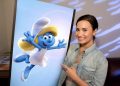 Tí Cô Nương qua các thời kỳ: Rihanna trở thành diva mới nhất tiếp nối vai trò lồng tiếng cho nhân vật biểu tượng trong Xì Trum
