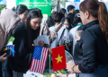 Hàng nghìn người tham gia “Ngày hội tuyển dụng – việc làm”