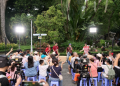 Từ hơn 10 khán giả đến mini concert kín chỗ: Duniverse tìm thấy “Chỗ Đứng” đầu tiên