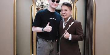 Võ Minh Khải đặt may suit tặng ba Minh Nhí trong ngày Giỗ Tổ sân khấu