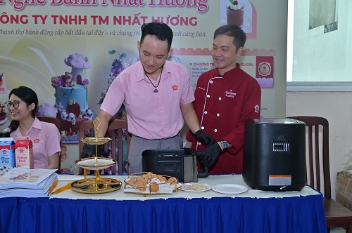 TP.HCM: Hơn 500 thí sinh tham gia hội thi nghệ thuật làm bánh