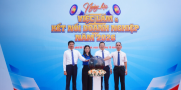 Kết nối doanh nghiệp, mở rộng cơ hội việc làm hơn 3.000 sinh viên với doanh nghiệp
